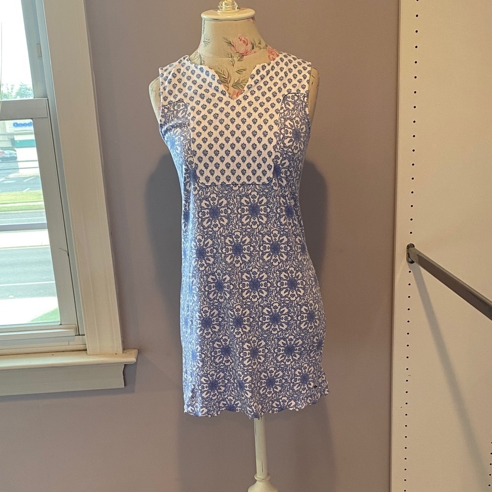 Vineyard Vines Blue and White Patterned Dress